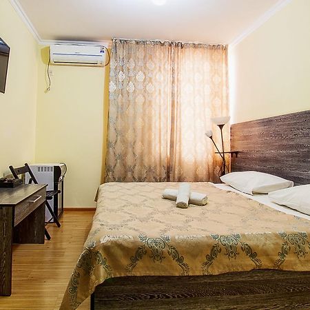Bereket Hotel Astana Eksteriør billede
