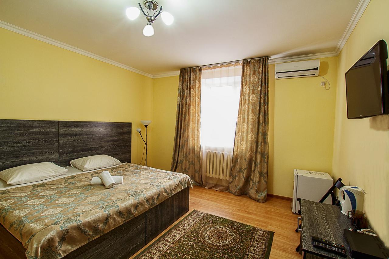 Bereket Hotel Astana Eksteriør billede